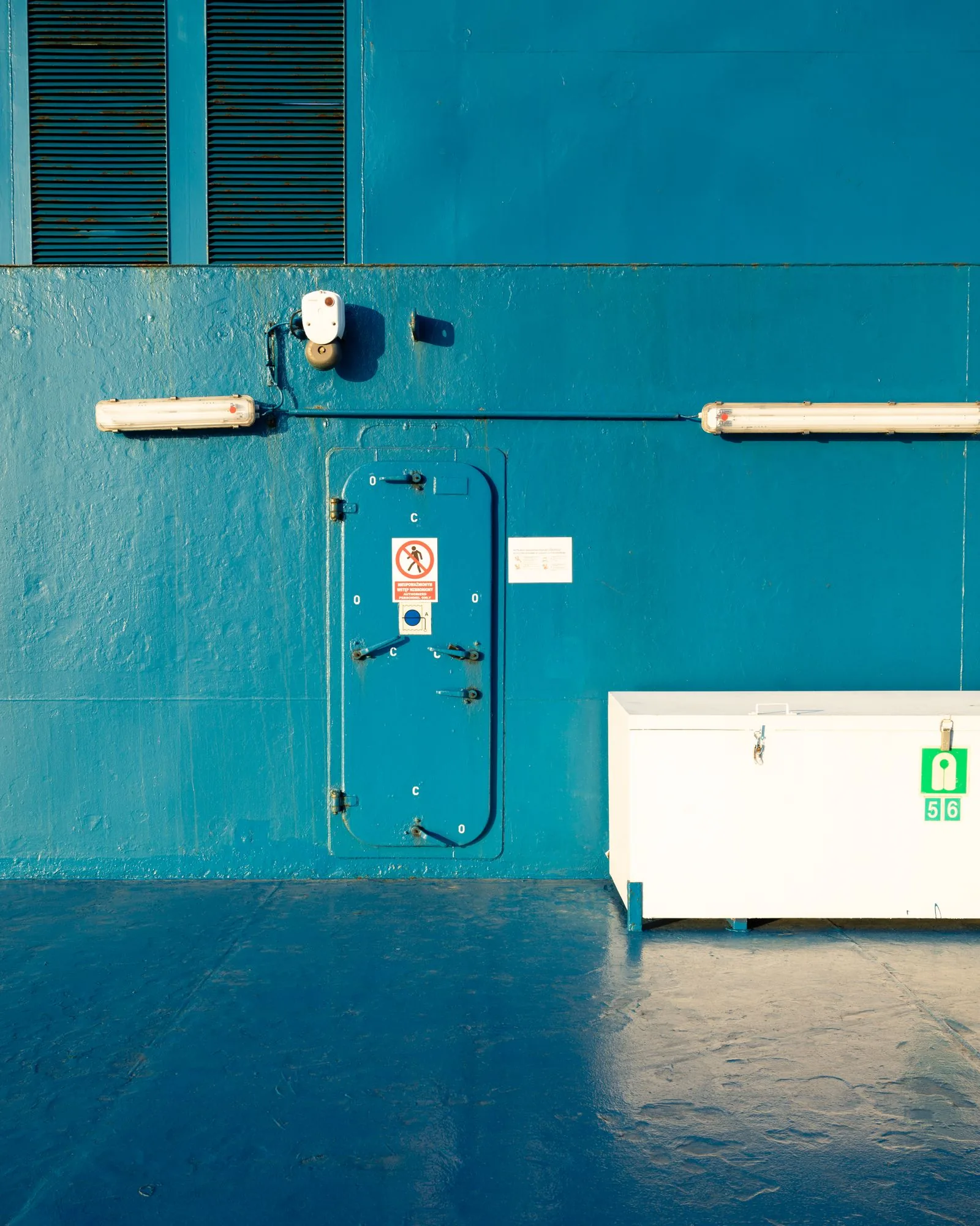 Service access door — lightweight door for routine service